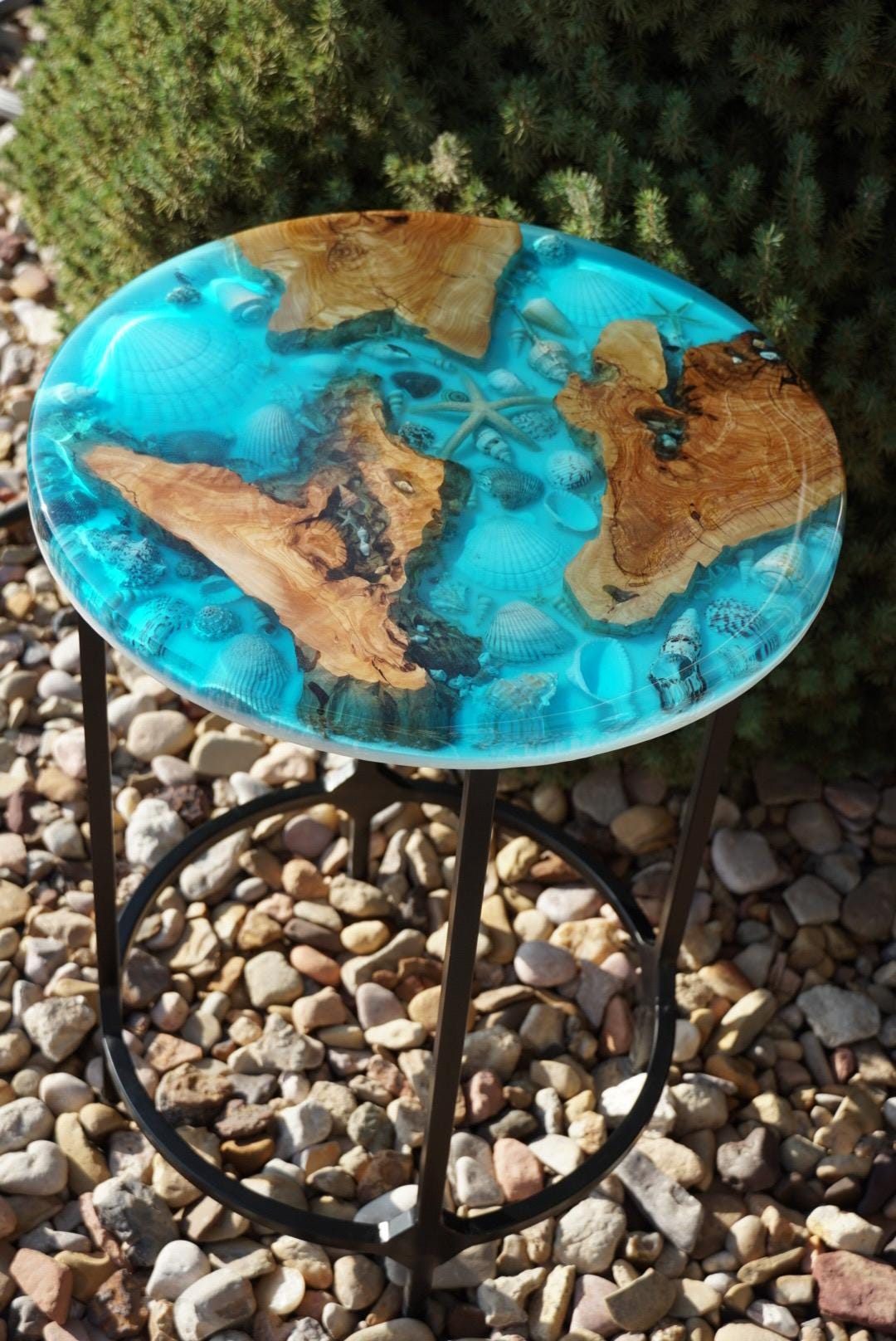 Oceanscape Sea Shell Seaside Accent Table, Side Table, End Table