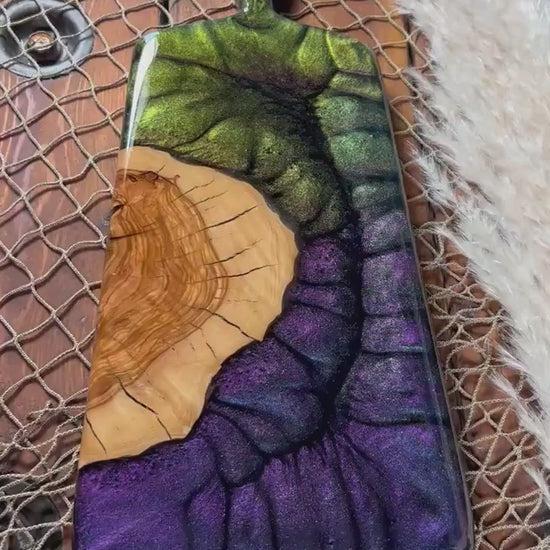 Color shifting Olive wood Charcuterie Board, Serving Board